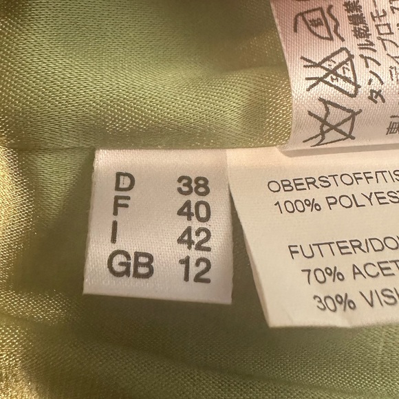 Rise and shine. Elegance jacket one of the most ancient Frence’s fashion house. - Picture 6 of 7